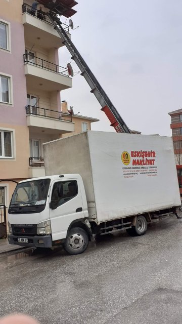 Asansör ve kamyonumuz