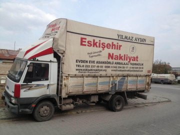 Eskişehir Öğrenci Eşyası Taşıma: Uygun Fiyatlı ve Hızlı Nakliye Çözümleri